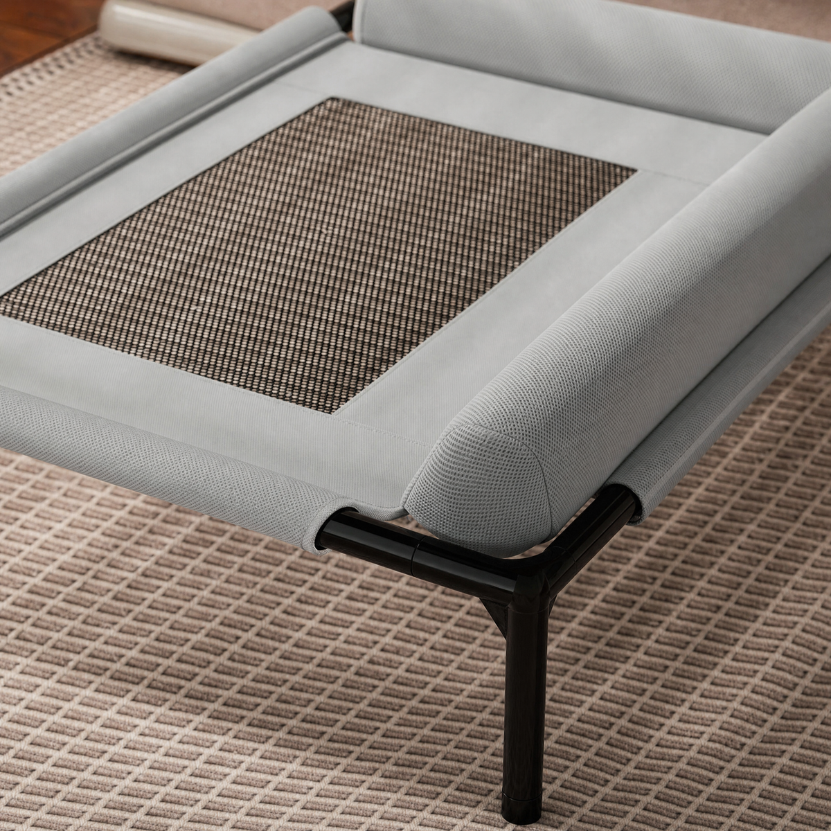 Breeze Elevated Mesh Cooling Dog Bed with Pillow — detail
